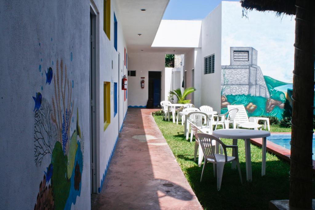 Hostal Vive La Vida Playa del Carmen Exterior photo